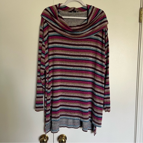 Lane Bryant Cowl Neck Hacci Eloise Striped Top size 18/20 - Picture 2 of 8